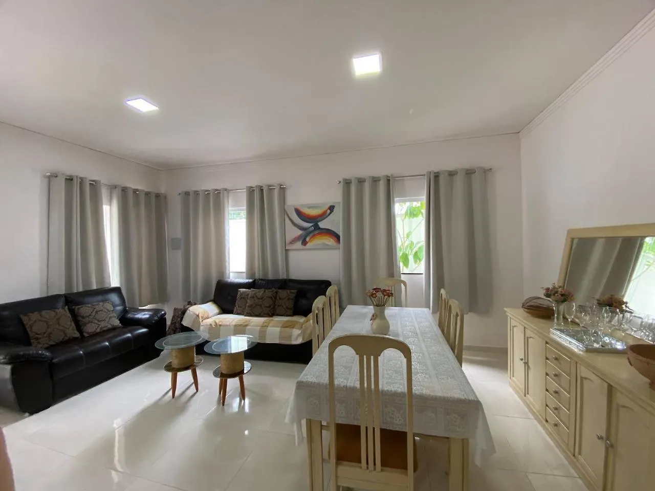 Casa Privativa De 3 Quartos Com Piscina Aquecida A 500M Das Praias De Taperapuan, Ar Condicionado, Wifi 110Mbps, Churrasqueira, Garagem Para 02 Carros Porto Seguro