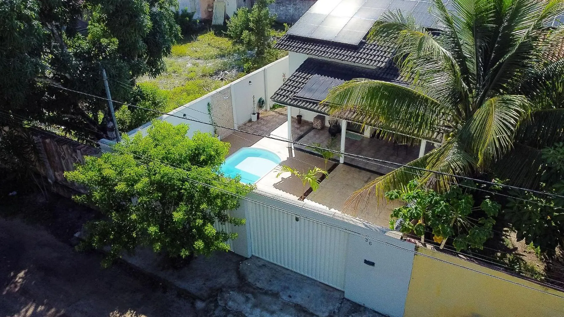 Casa Privativa De 3 Quartos Com Piscina Aquecida A 500M Das Praias De Taperapuan, Ar Condicionado, Wifi 110Mbps, Churrasqueira, Garagem Para 02 Carros Porto Seguro 0*,  Brazil