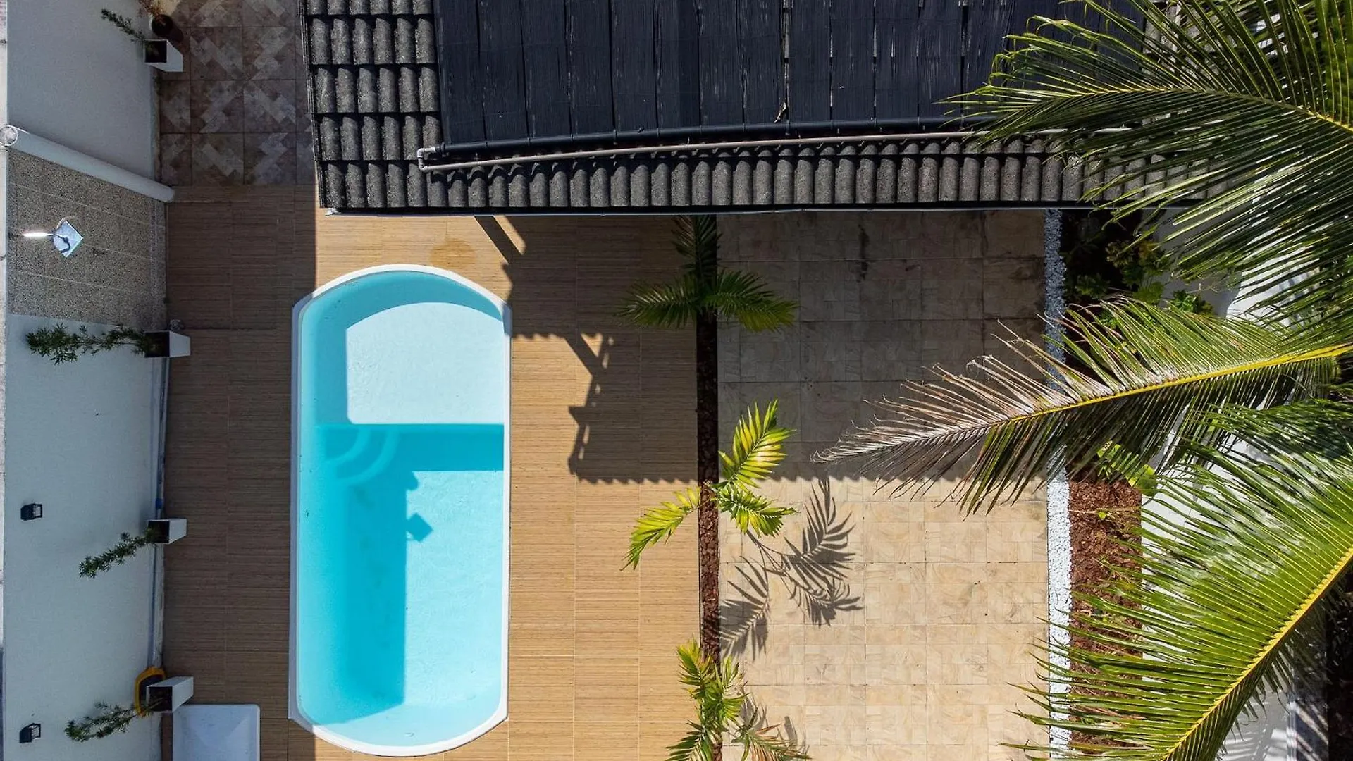 Casa Privativa De 3 Quartos Com Piscina Aquecida A 500M Das Praias De Taperapuan, Ar Condicionado, Wifi 110Mbps, Churrasqueira, Garagem Para 02 Carros Porto Seguro