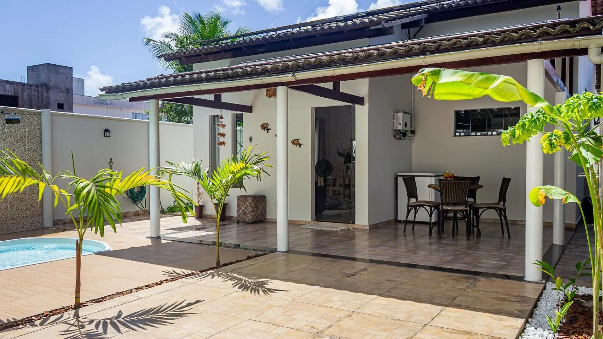 Casa Privativa De 3 Quartos Com Piscina Aquecida A 500M Das Praias De Taperapuan, Ar Condicionado, Wifi 110Mbps, Churrasqueira, Garagem Para 02 Carros Porto Seguro 0*,  Brazil