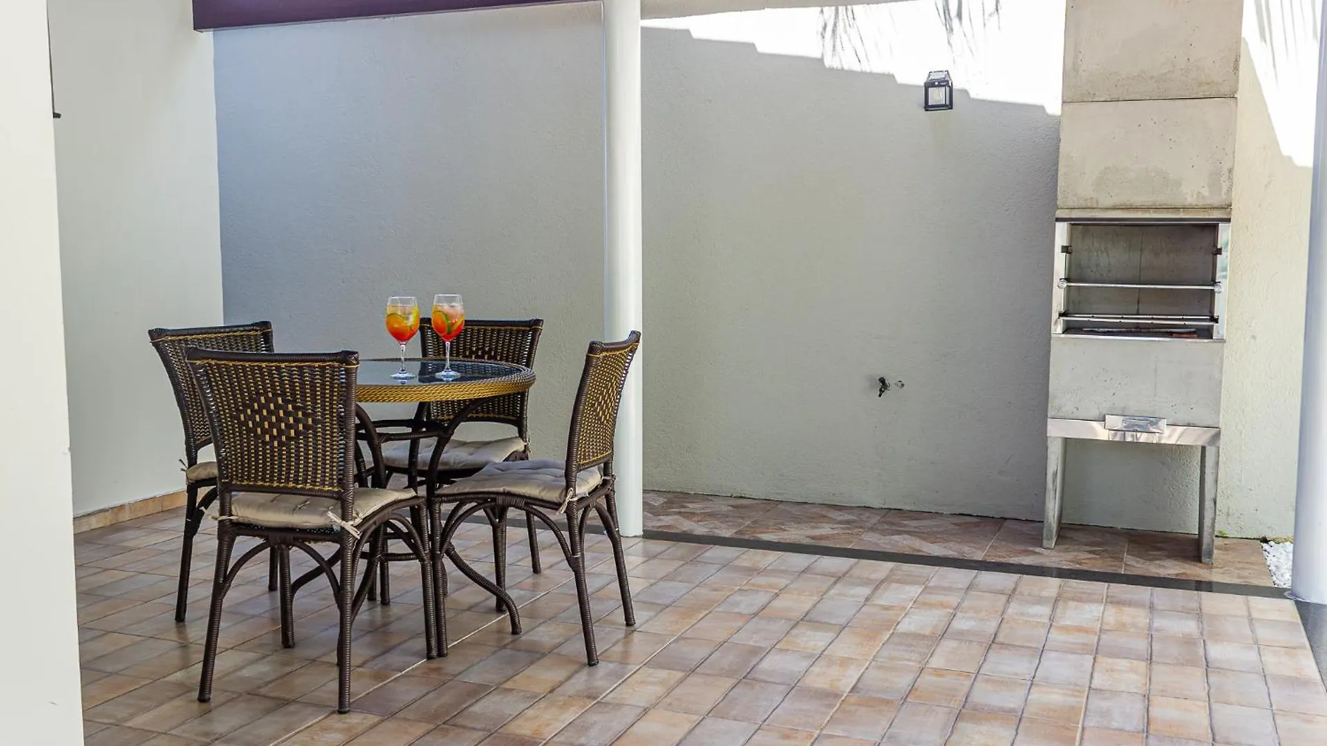 Casa Privativa De 3 Quartos Com Piscina Aquecida A 500M Das Praias De Taperapuan, Ar Condicionado, Wifi 110Mbps, Churrasqueira, Garagem Para 02 Carros Porto Seguro Holiday home